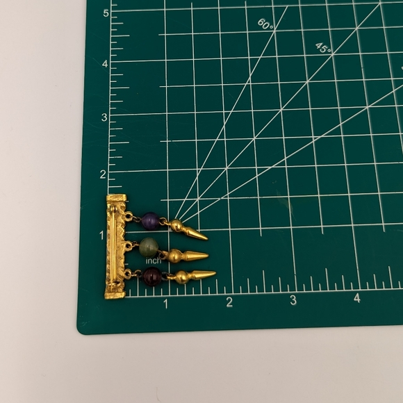 Vintage Gold Tone Unsigned Bar Brooch with Dangles Semiprecious Gemstones Beads - Picture 9 of 9